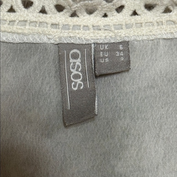 ASOS Cream Blouse with Lace Detail - Picture 2 of 9